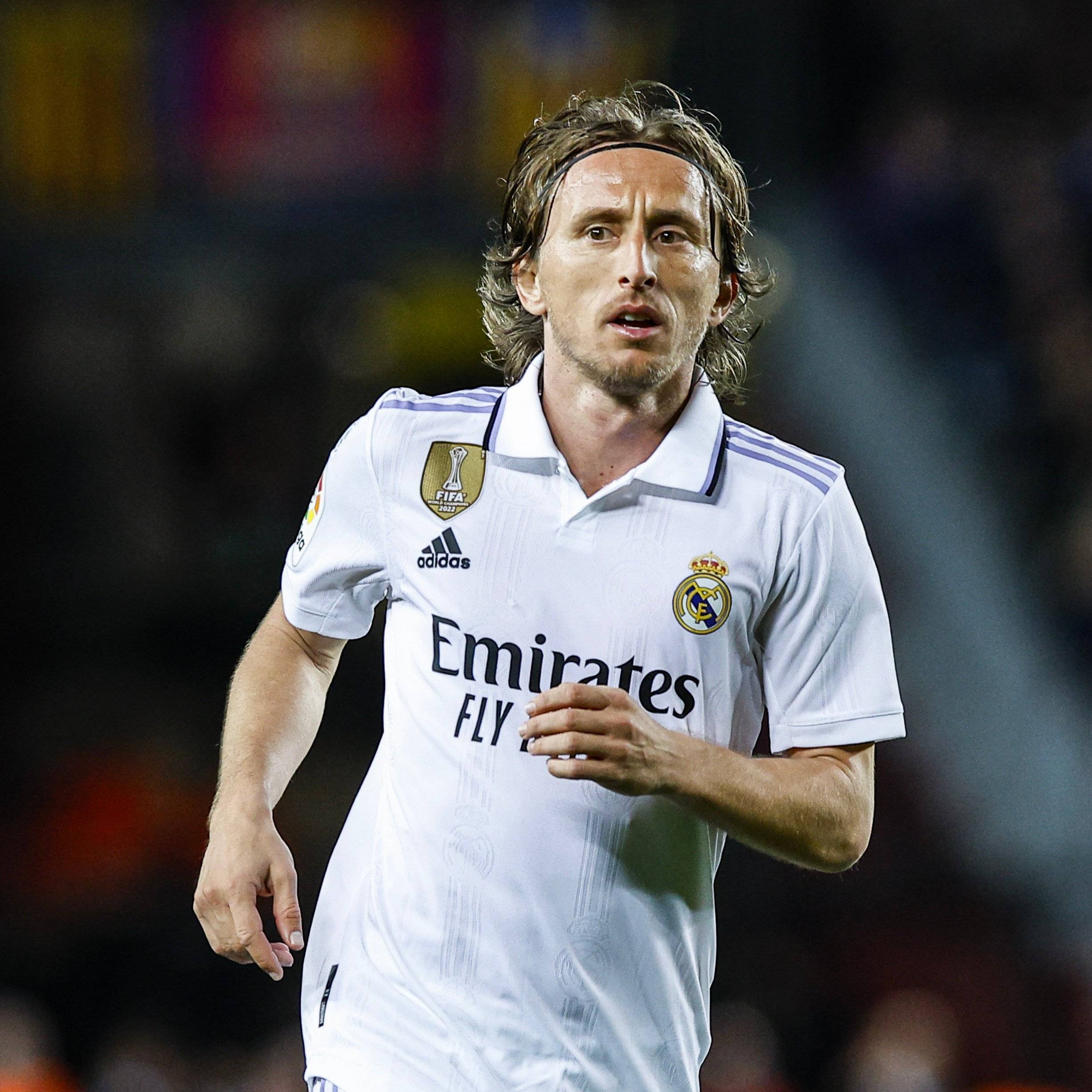 世体：小蜘蛛自去年10月以来持续低迷，他需在西